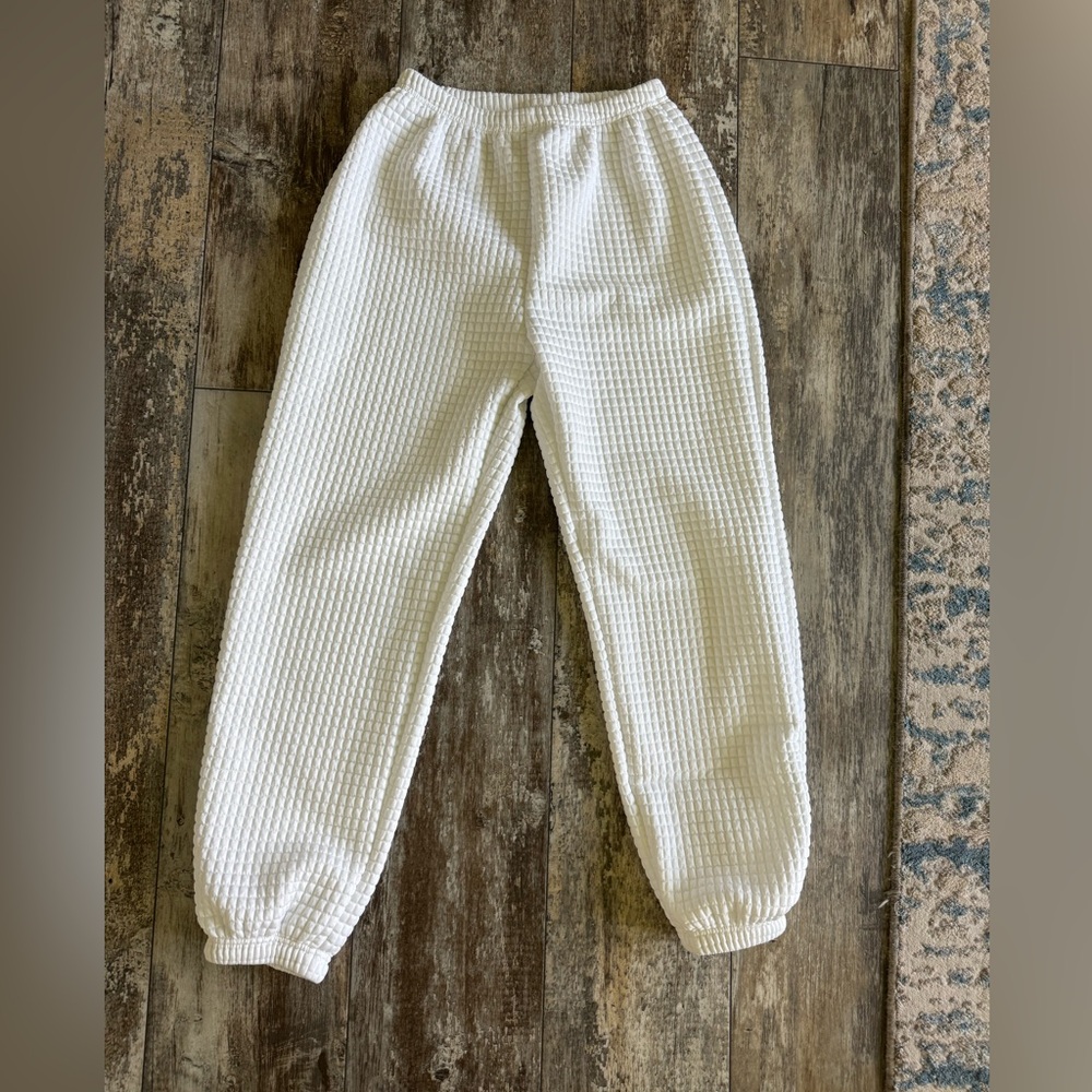 SHEIN White Textured Joggers